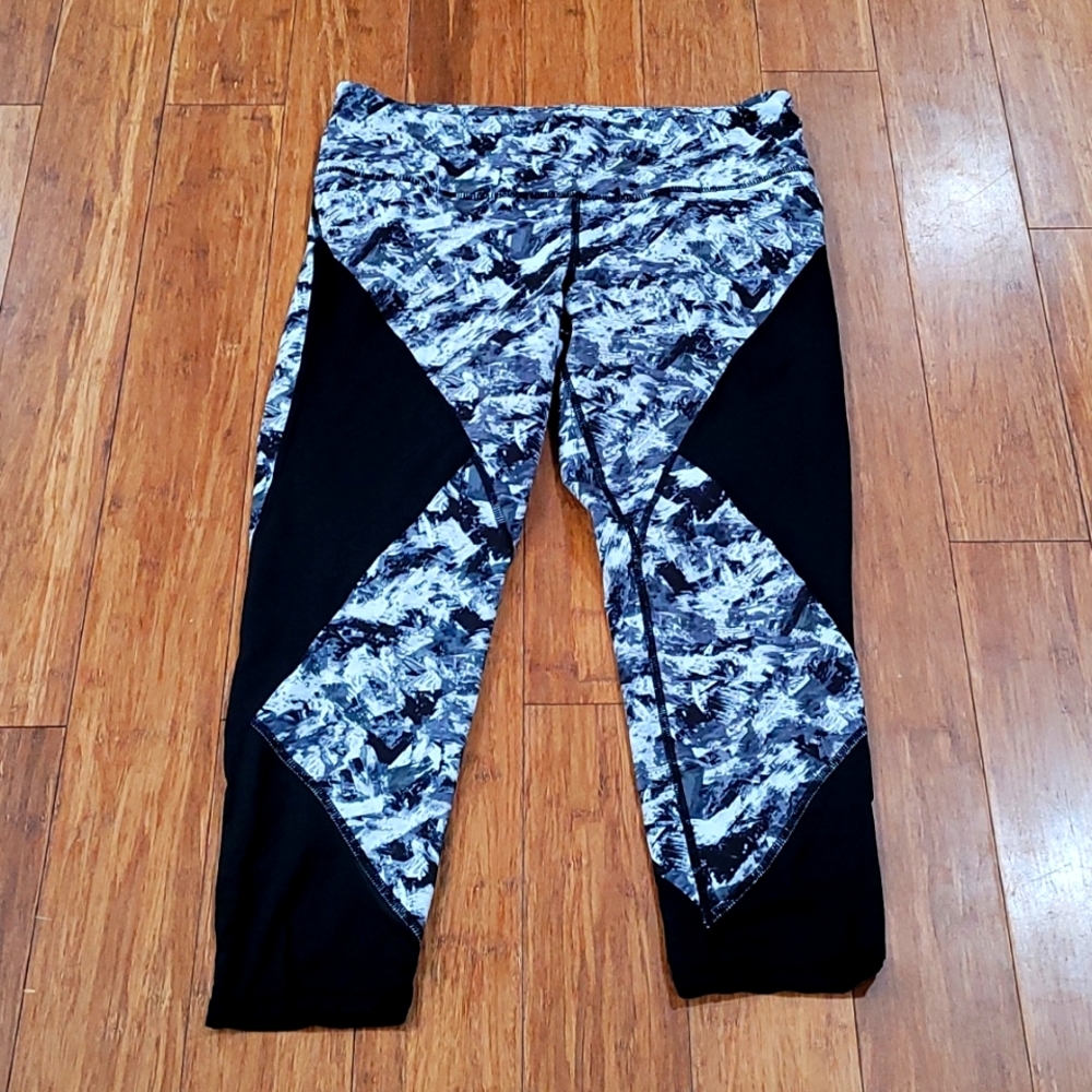 Gap fit Capri leggings
